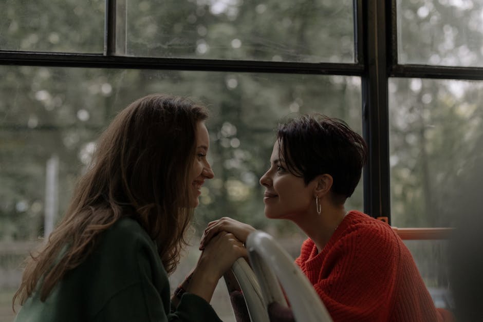 When to Introduce Your Partner to Friends